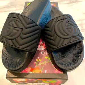 Brand new in box black Gucci slides